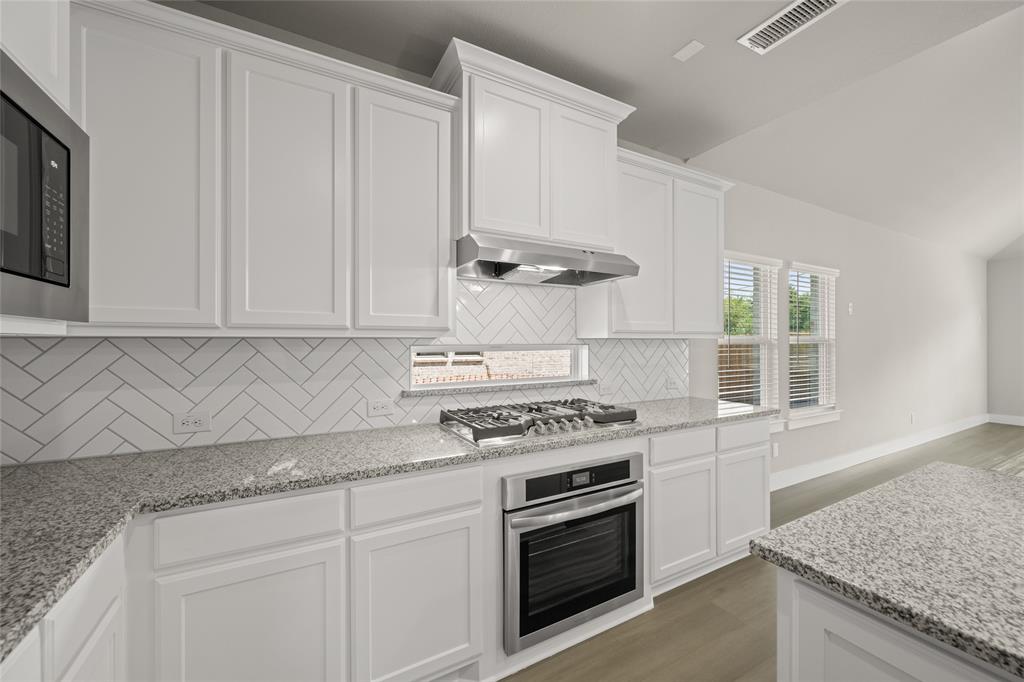 Oaks of North Grove - Residential