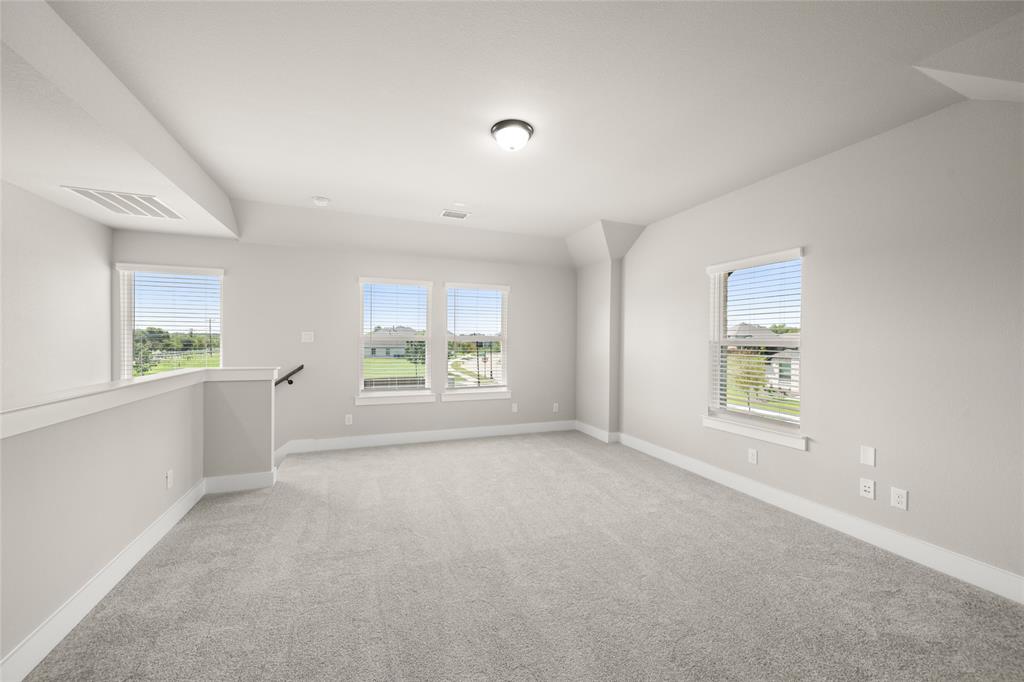 Oaks of North Grove - Residential