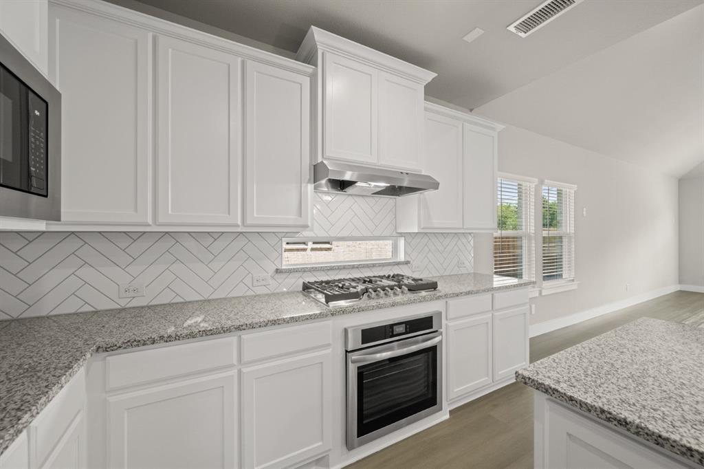 Oaks of North Grove - Residential