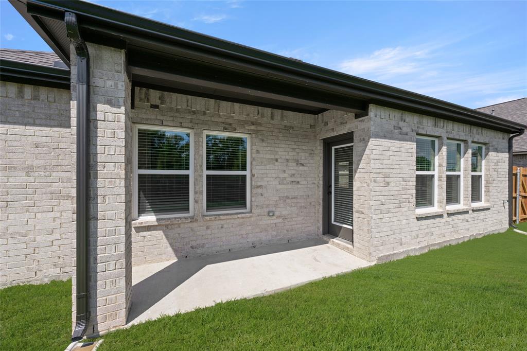 Oaks of North Grove - Residential