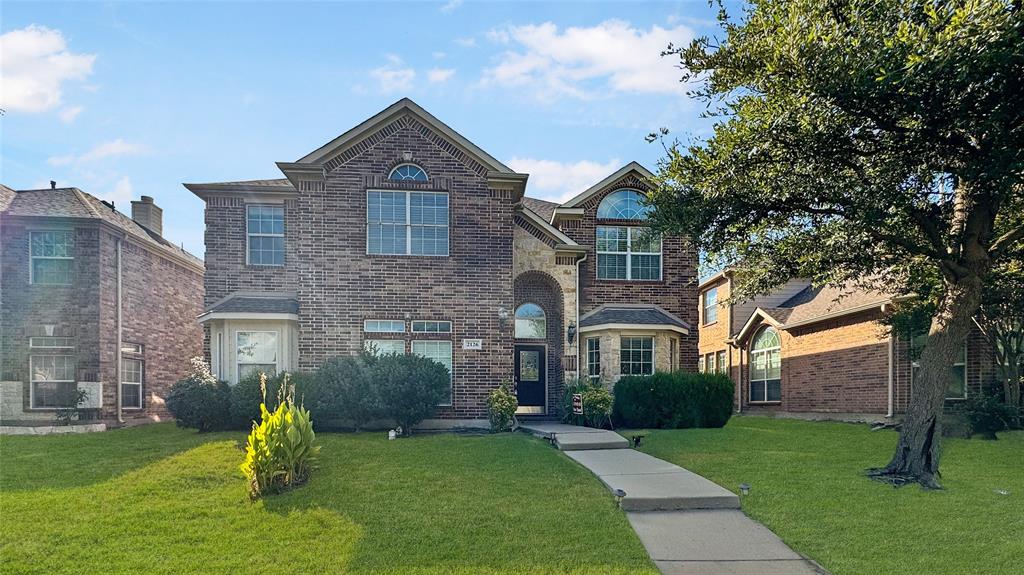 2126 Hunt Club Trail