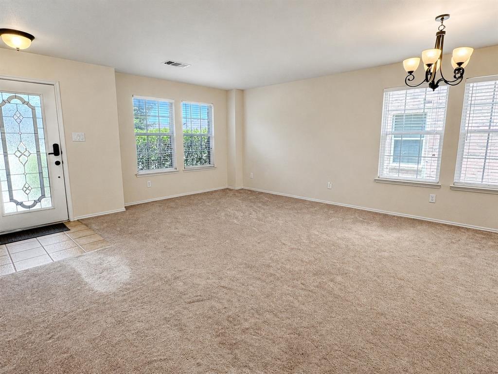 5444 Presidio Drive