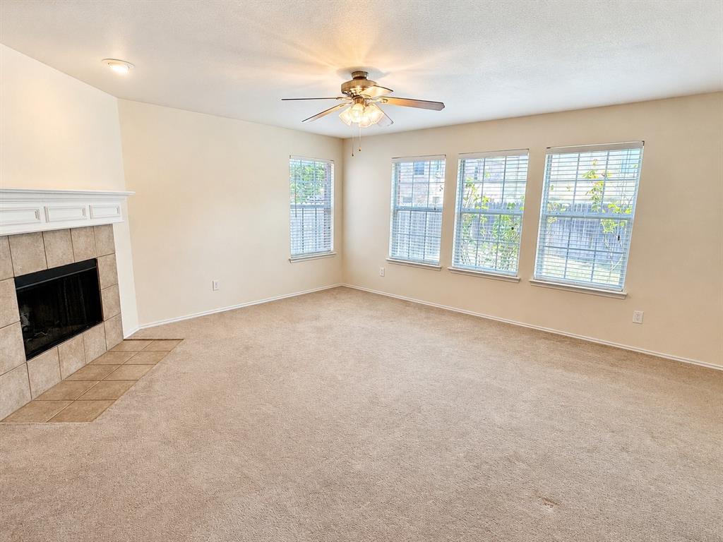 5444 Presidio Drive