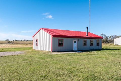 A home in Mabank