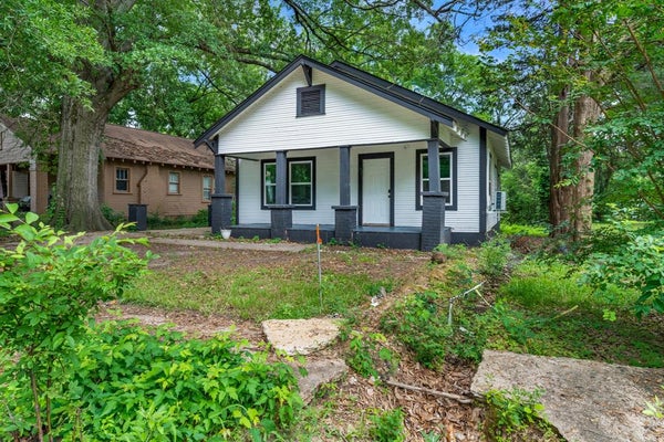2013 W 10TH ST, TEXARKANA, TX 75501 - Image 2cb164a5d5552b93be59e1c4e03d816f/4284504246