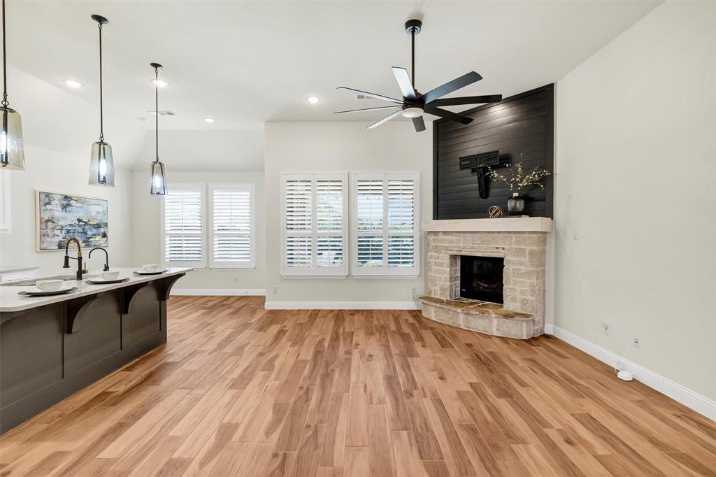 Fort Worth, Texas 76008, United States, 3 Bedrooms Bedrooms, ,3 BathroomsBathrooms,Residential,Active,107506