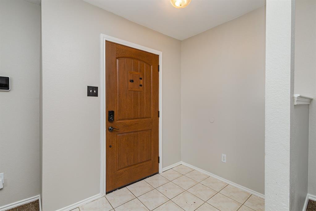 1121 Charlotte Drive