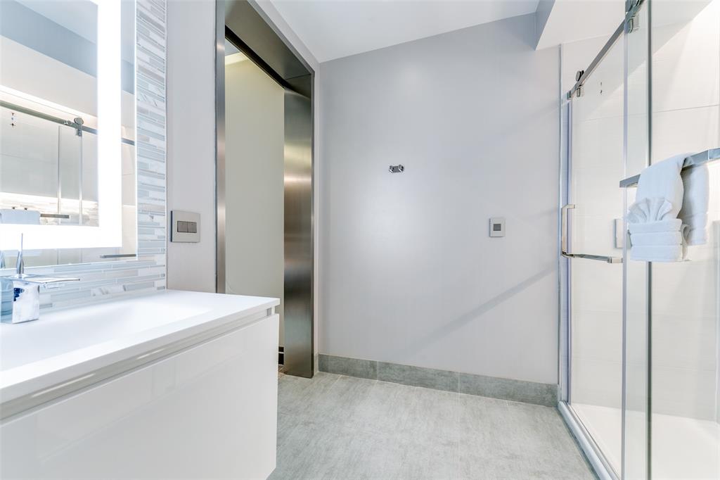 Atlantic Downtown - Residential Lease