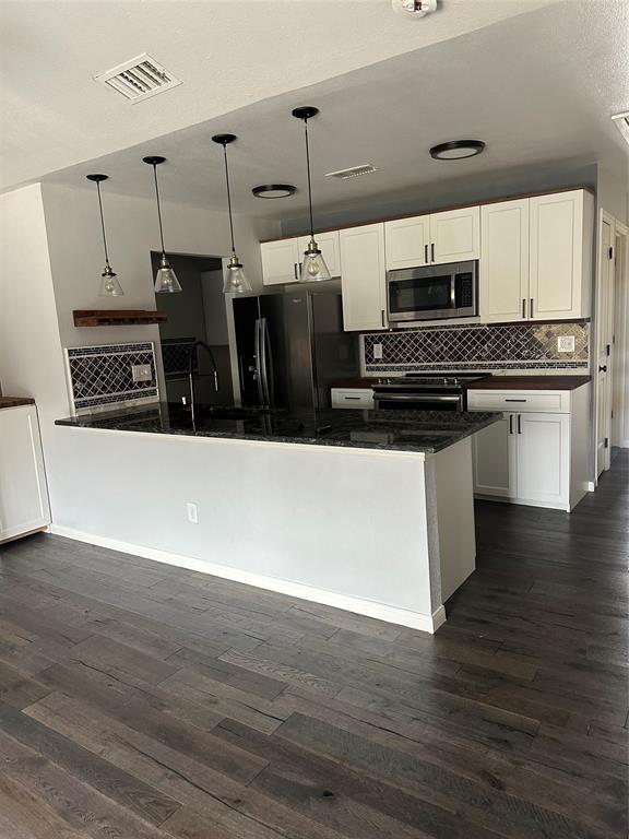 Meadowridge Condos - Residential