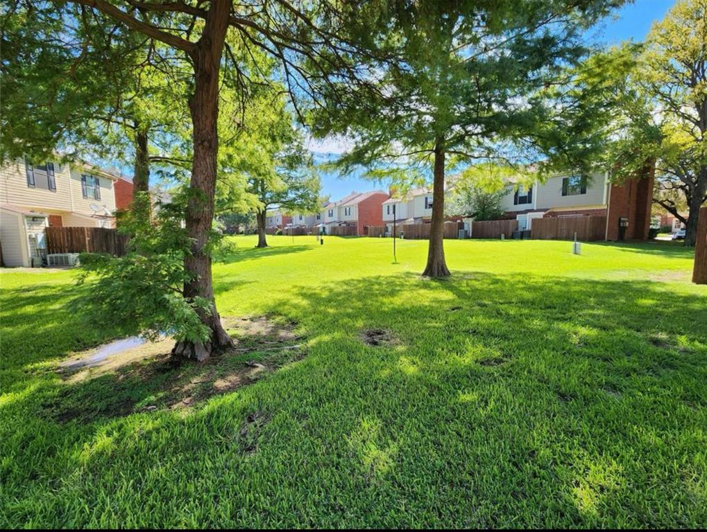 Meadowridge Condos - Residential