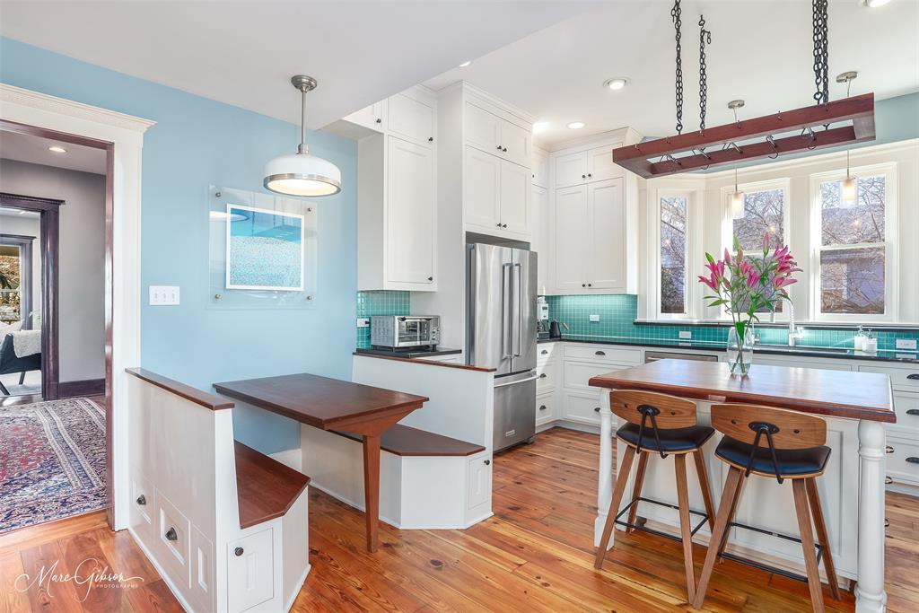 Shreveport, Louisiana 71104, United States, 4 Bedrooms Bedrooms, ,4 BathroomsBathrooms,Residential,Pending,20974