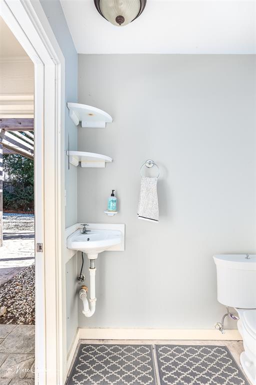 Shreveport, Louisiana 71104, United States, 4 Bedrooms Bedrooms, ,4 BathroomsBathrooms,Residential,Pending,20974