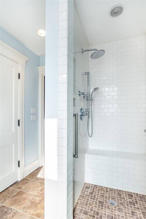 Shreveport, Louisiana 71104, United States, 4 Bedrooms Bedrooms, ,4 BathroomsBathrooms,Residential,Pending,20974