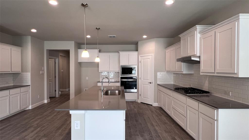 2408 JACK RABBIT Way