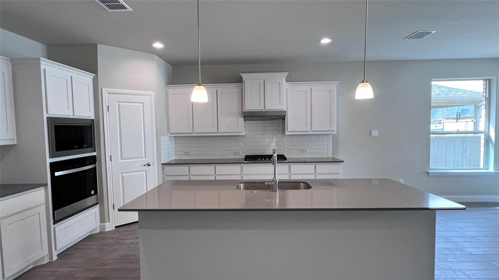 2408 JACK RABBIT Way