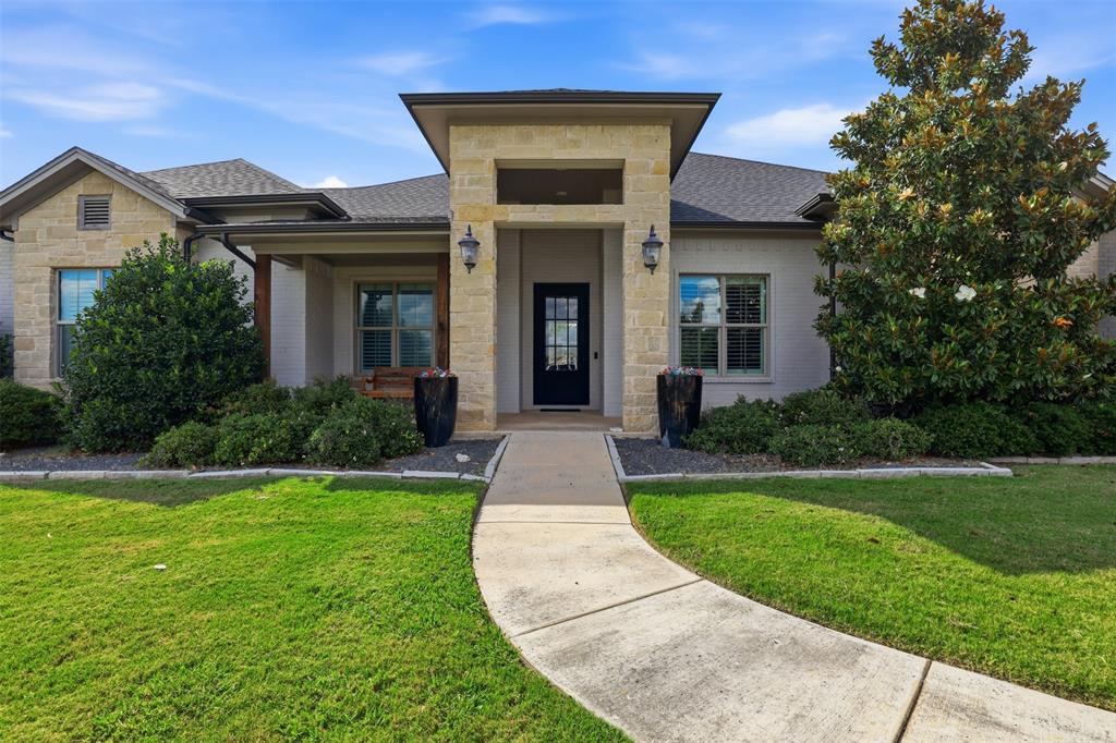 697 E Canyon Creek Lane