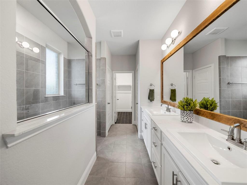 Union Park Ph 4a - Residential Lease