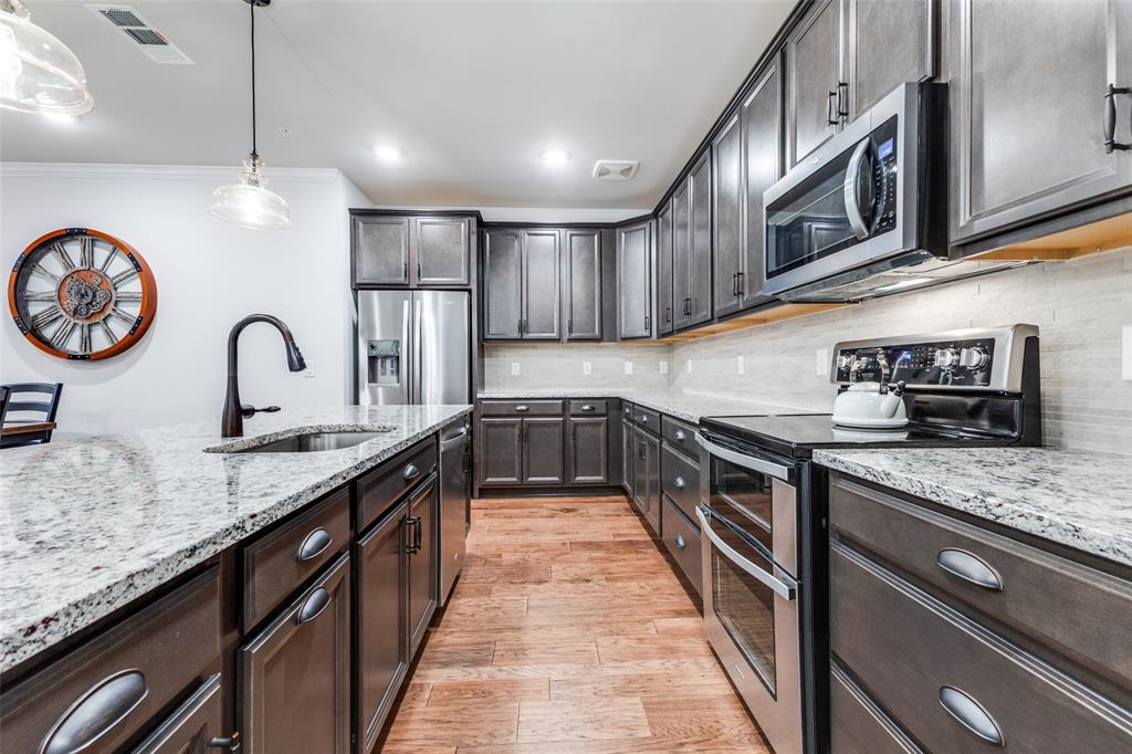 Gatherings at Twin Creeks - Residential