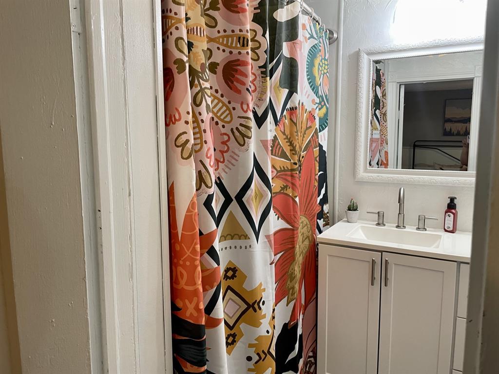 Orig Alvord - Residential