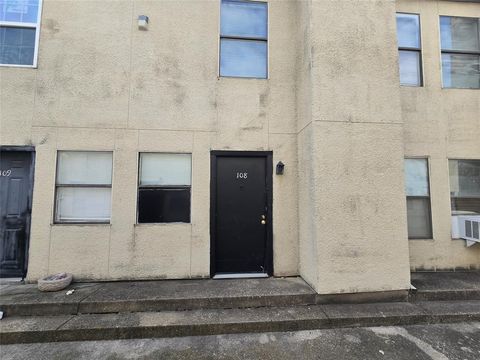 7030 Fair Oaks Avenue 108 Dallas TX 75231