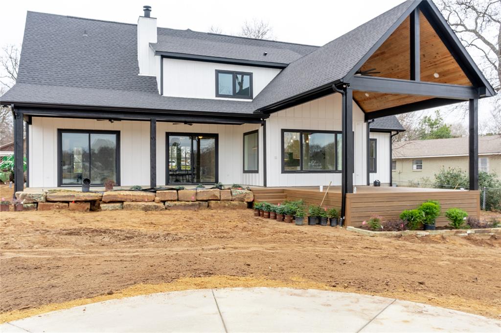 Paradise Bay - Residential