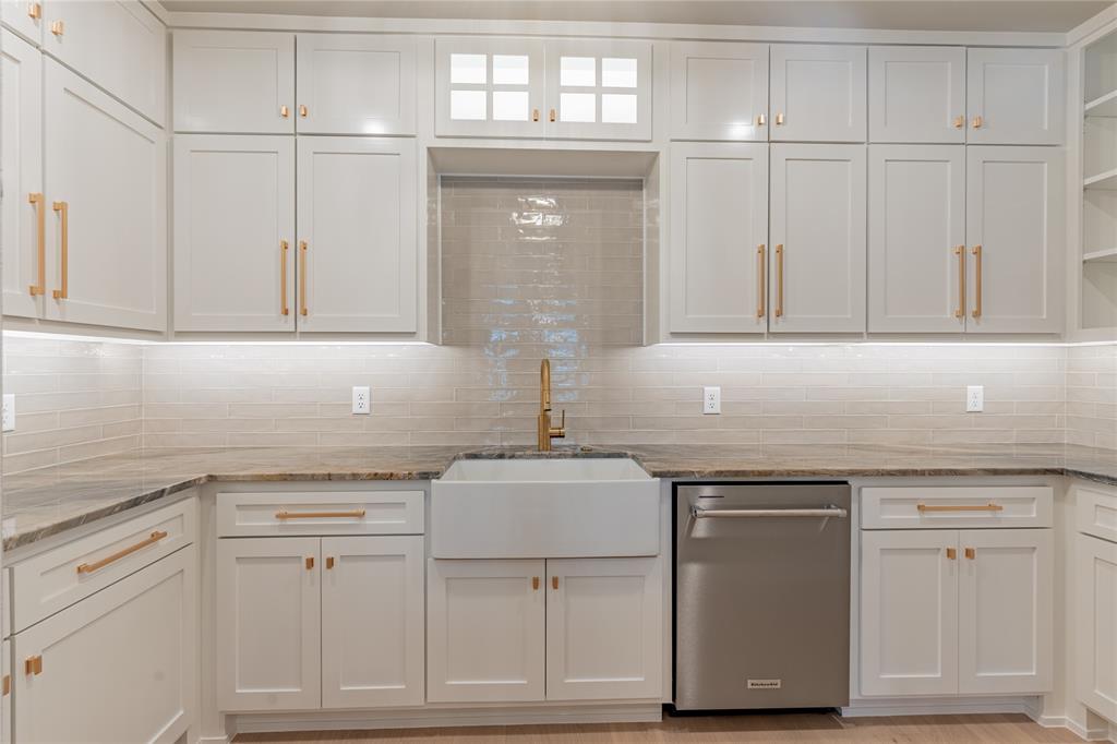 Paradise Bay - Residential