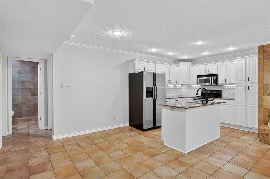 5930 Birchbrook Drive 204