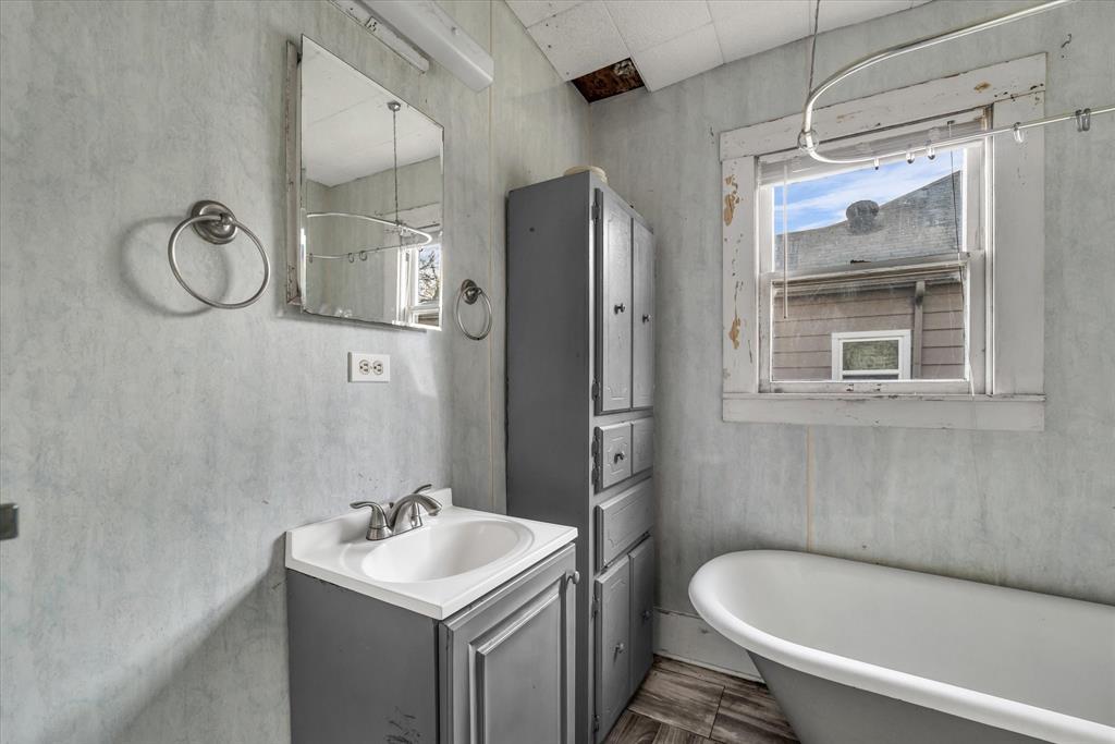 OTS TEAGUE - Residential