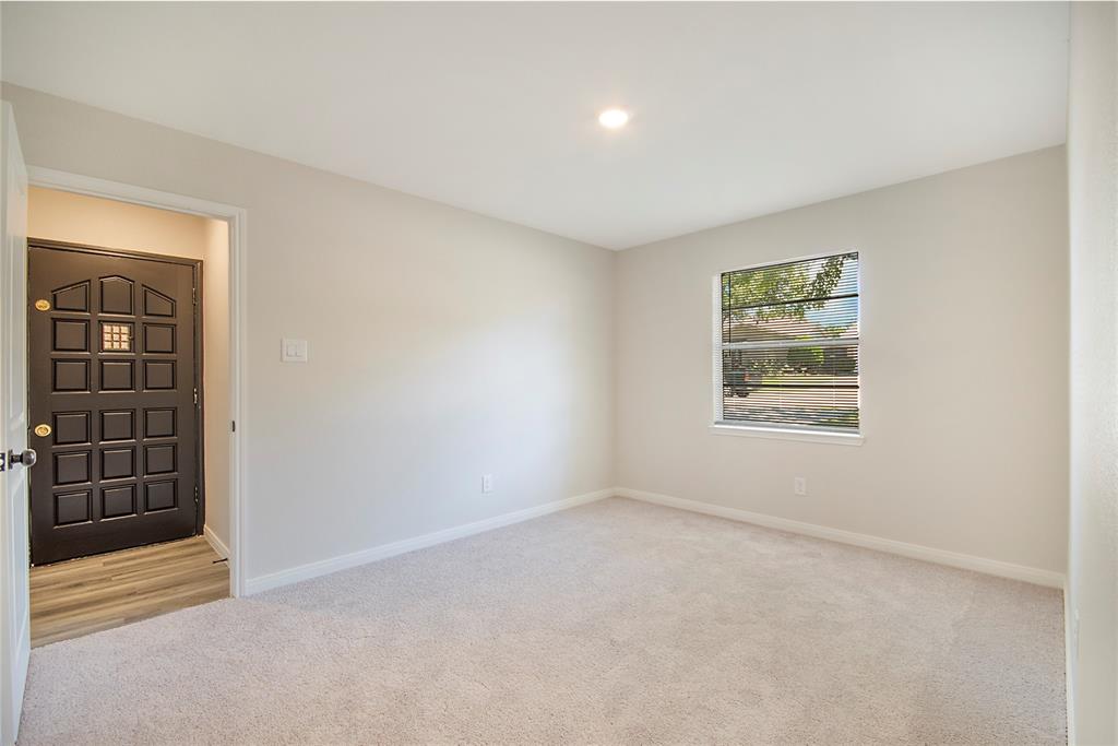 2131 Sequoyah Way