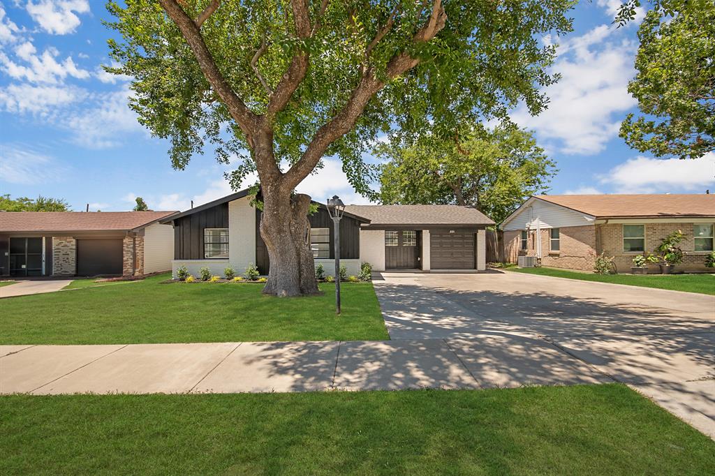 2131 Sequoyah Way
