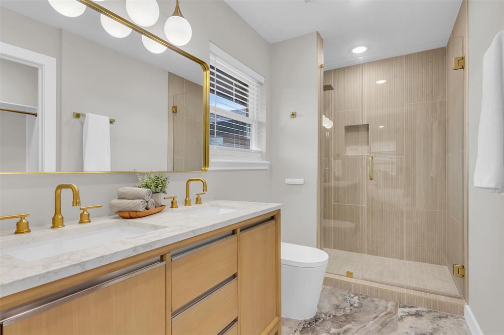 North Lake Estates - Residential Lease