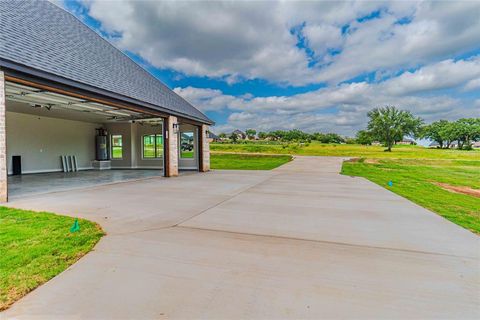 A home in Granbury