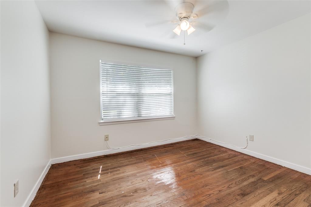 Country Club Park 02 - Residential Lease