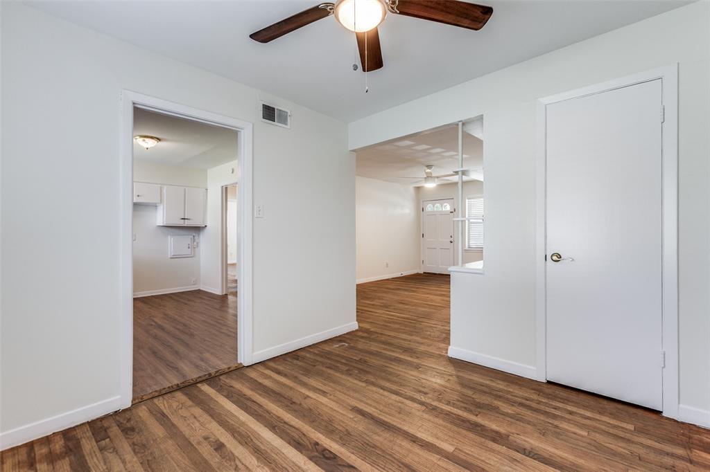 Country Club Park 02 - Residential Lease