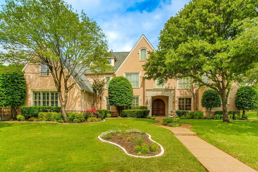 1713 Broadmoor Drive