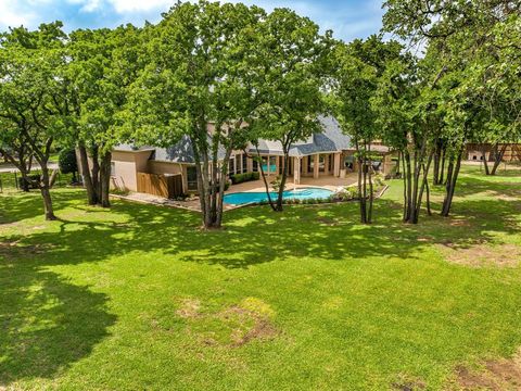 1713 Broadmoor Drive Keller TX 76262