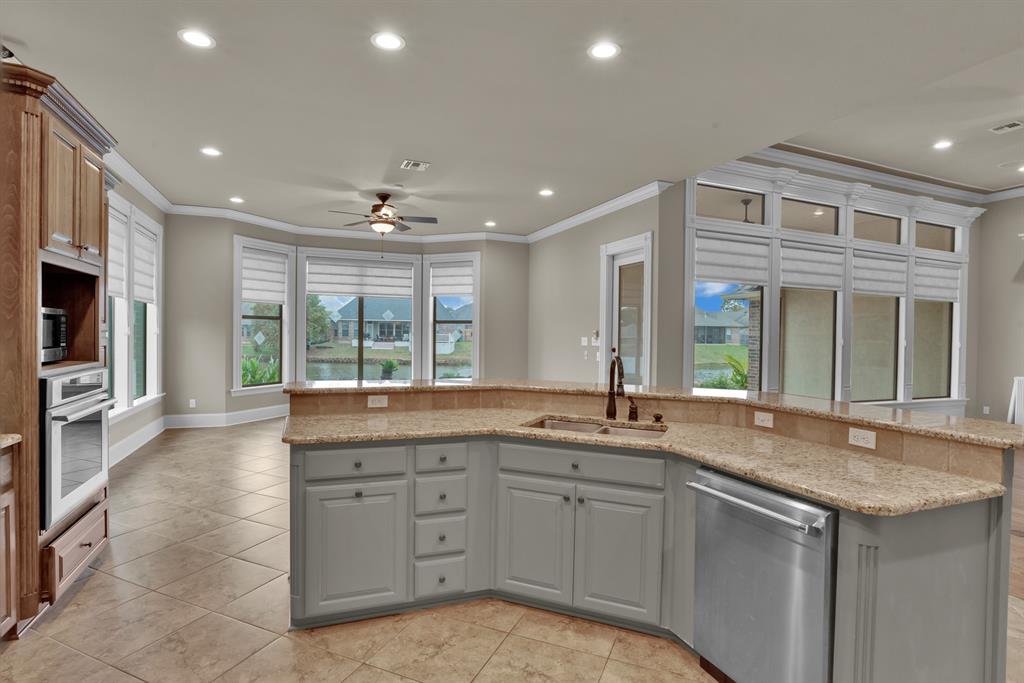 Burgundy Oaks Subn - Residential