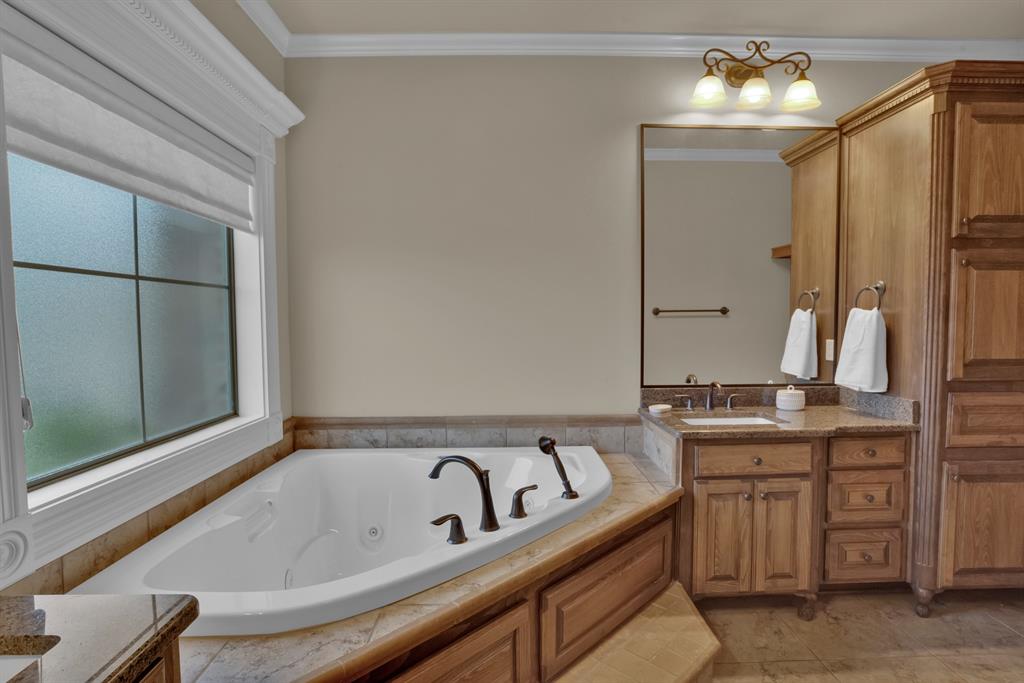 Burgundy Oaks Subn - Residential