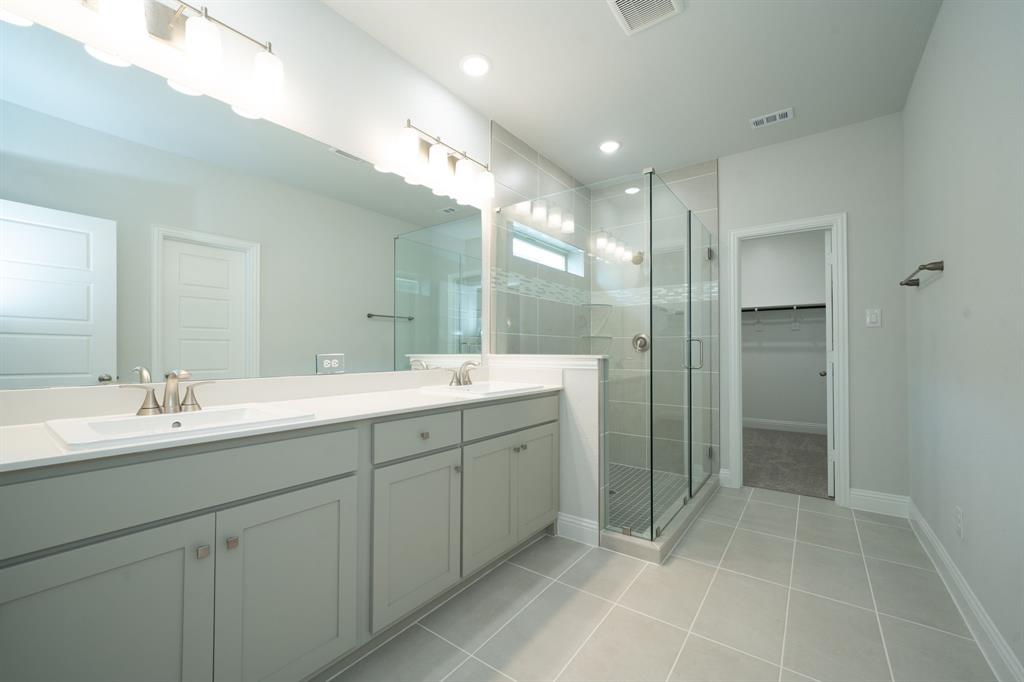 BAYSIDE WEST PH 2 - Residential Lease