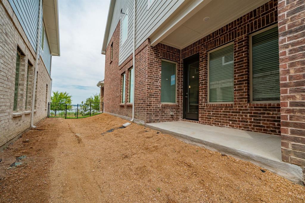 BAYSIDE WEST PH 2 - Residential Lease