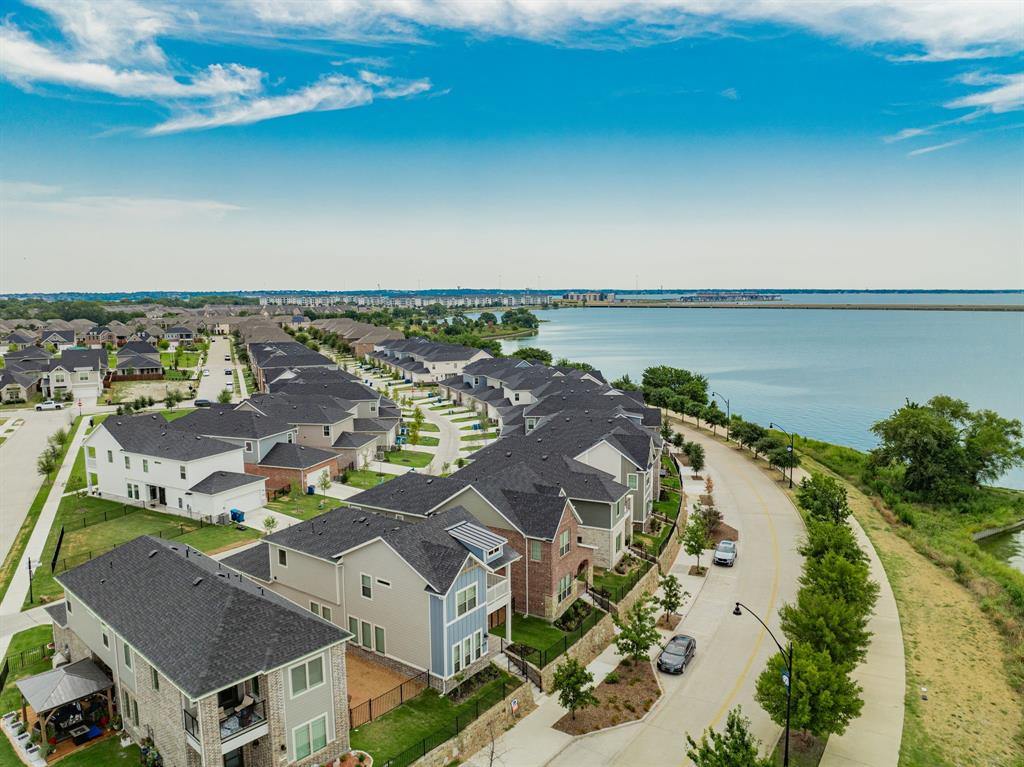 BAYSIDE WEST PH 2 - Residential Lease