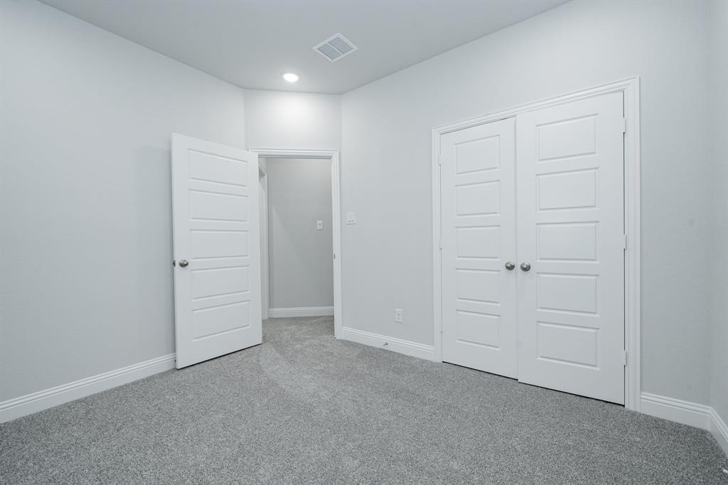 BAYSIDE WEST PH 2 - Residential Lease