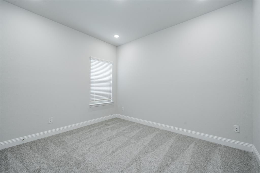 BAYSIDE WEST PH 2 - Residential Lease