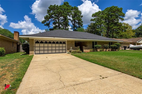 3324 ARDIS TAYLOR DR, SHREVEPORT, LA 71118 - Image 2cdb40a773c29fa48a01794056339749/1909491946