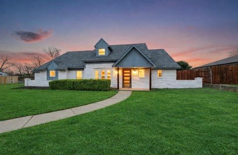 2416 Dalgreen Drive Plano TX 75075