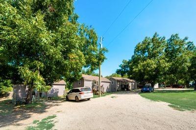 8953 County Road 864