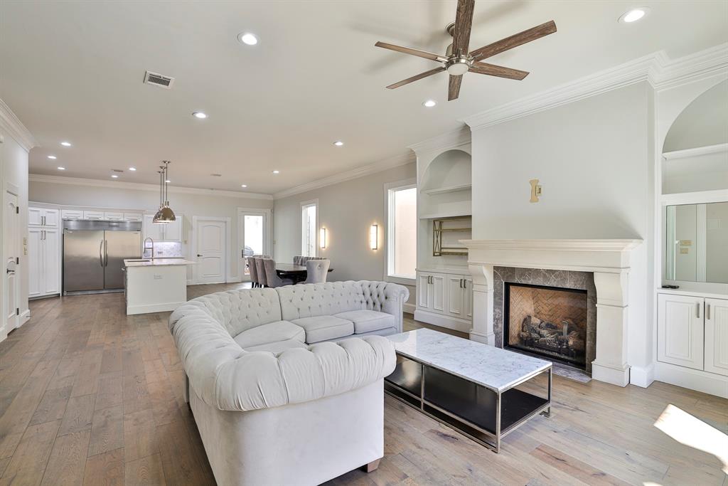 Chamberlain Arlington Heights 1st - Residential