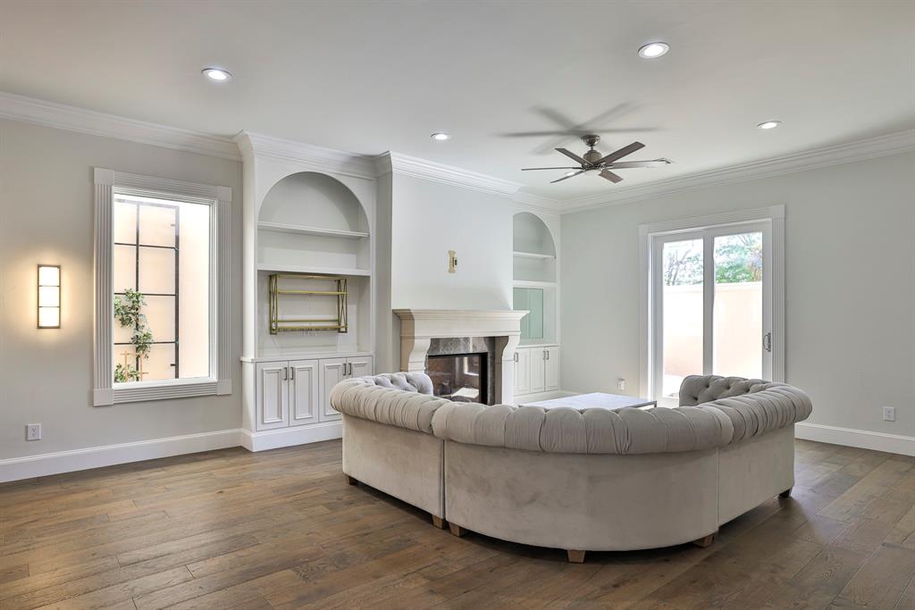 Chamberlain Arlington Heights 1st - Residential