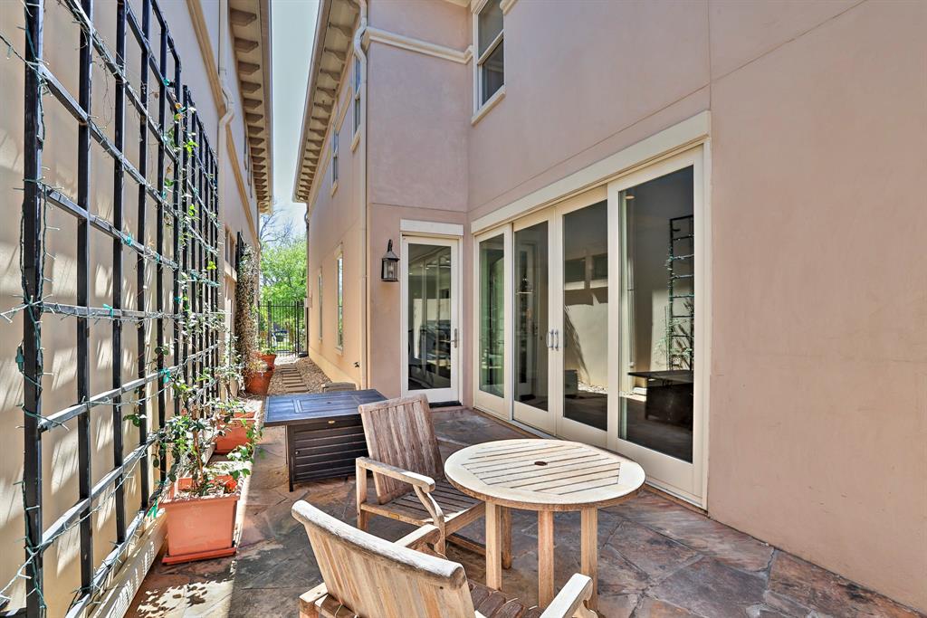 Chamberlain Arlington Heights 1st - Residential