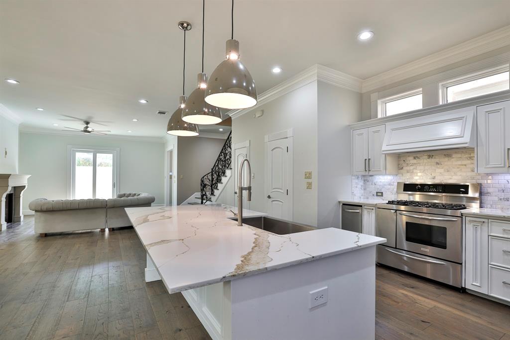 Chamberlain Arlington Heights 1st - Residential